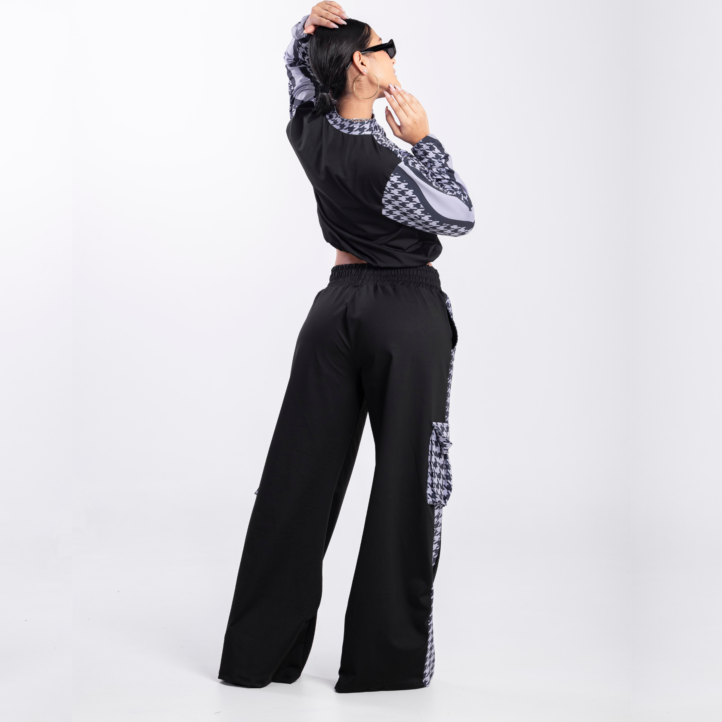 SET CAMIBUSO Y PANTALÓN CARGO: 08-M