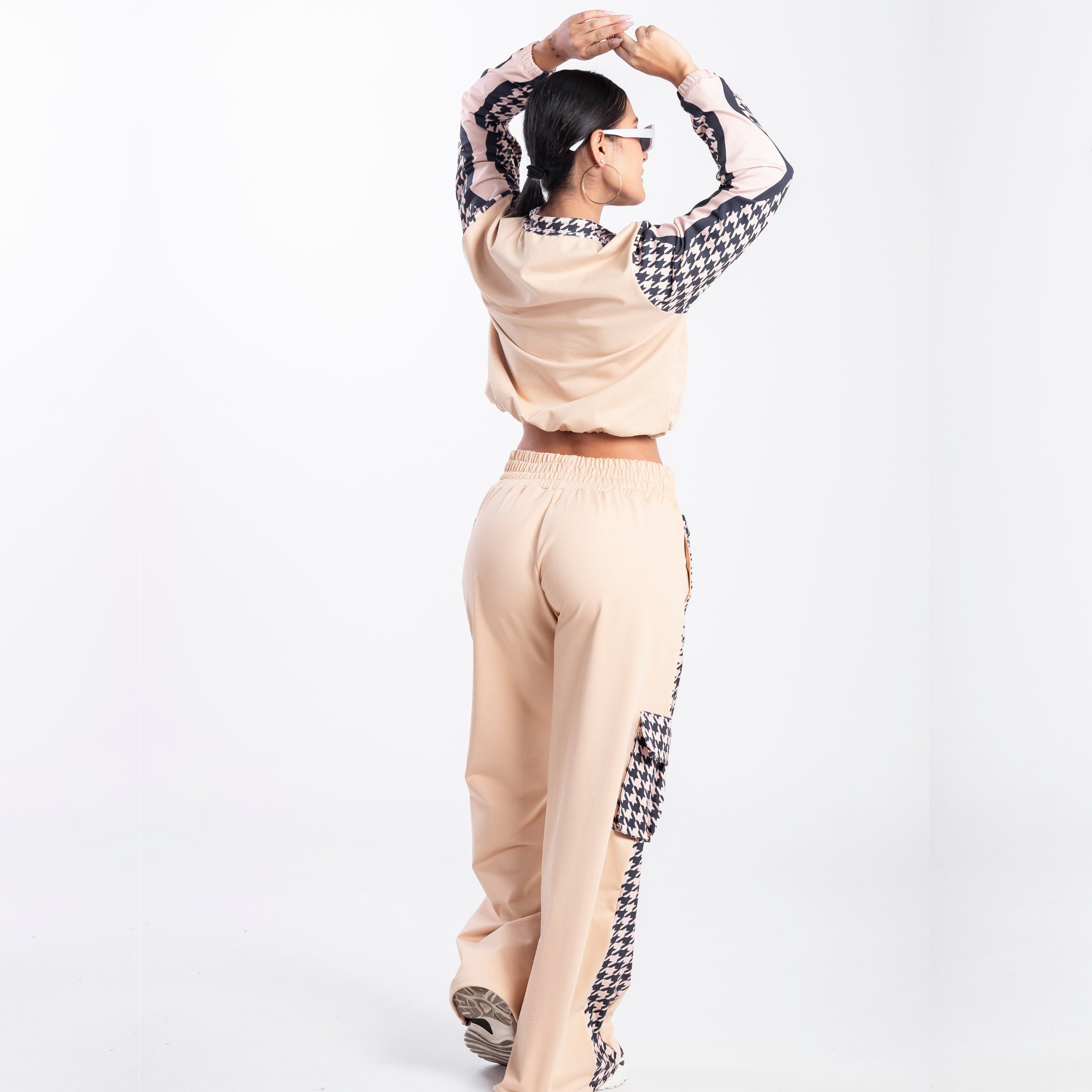 SET CAMIBUSO Y PANTALÓN CARGO: 08-M