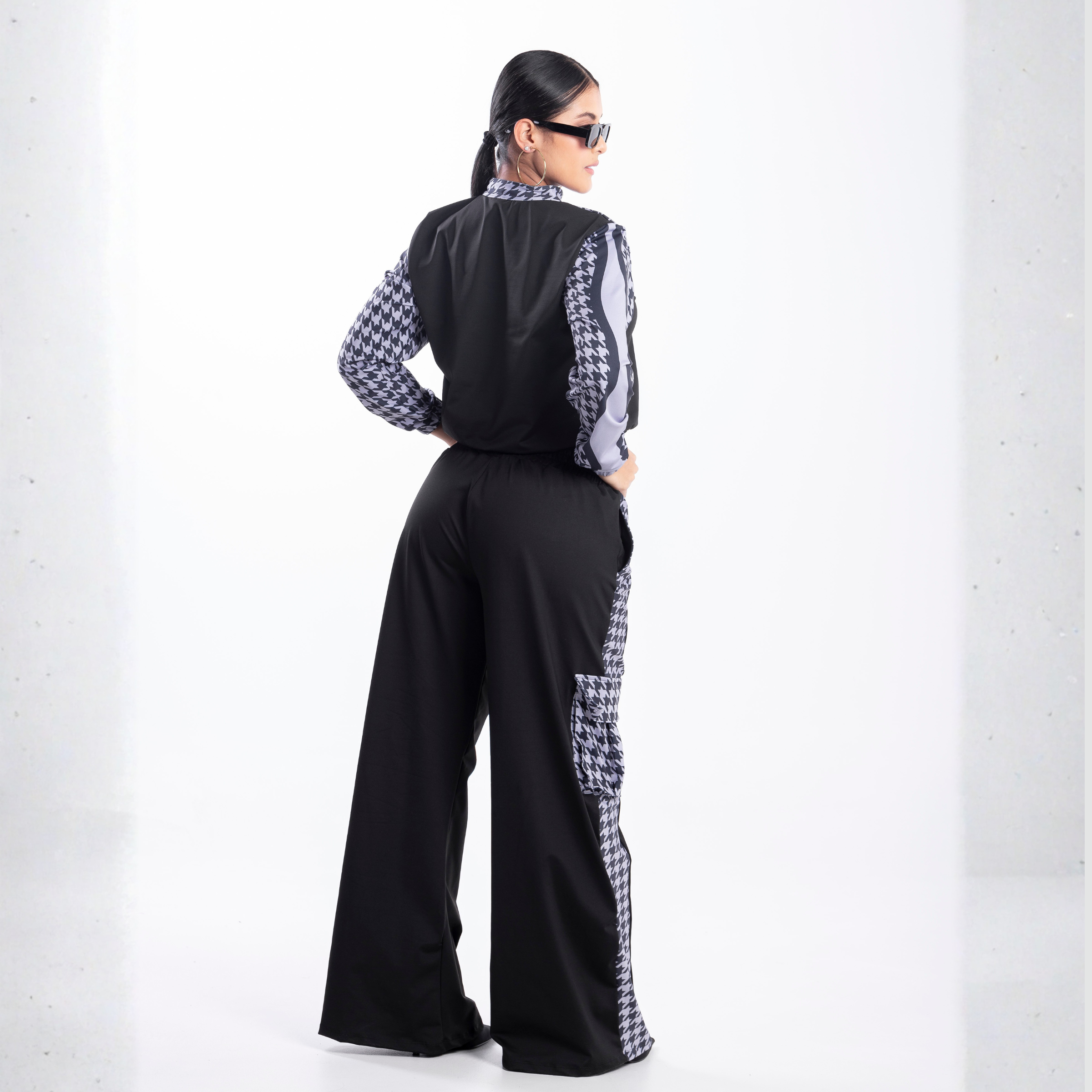 SET CAMIBUSO Y PANTALÓN CARGO: 08-M