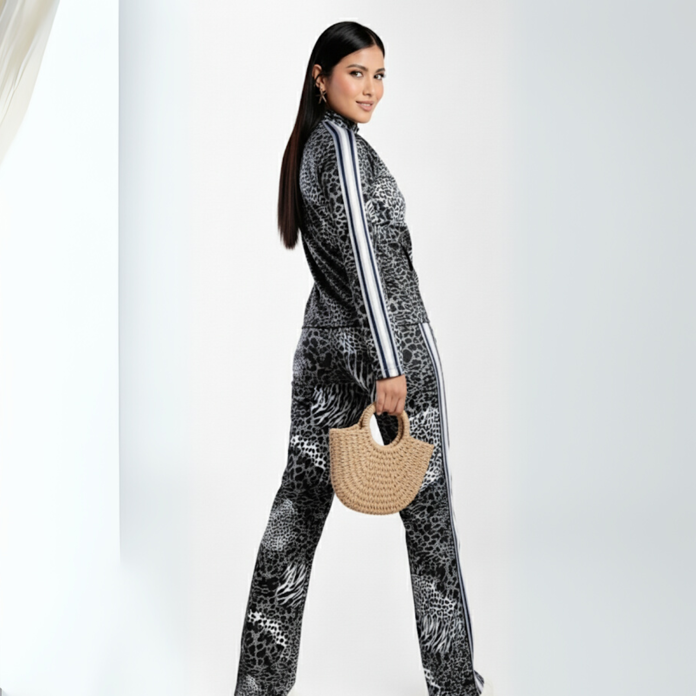 SET VIAJERO ESTAMPADO LEOPARDOS