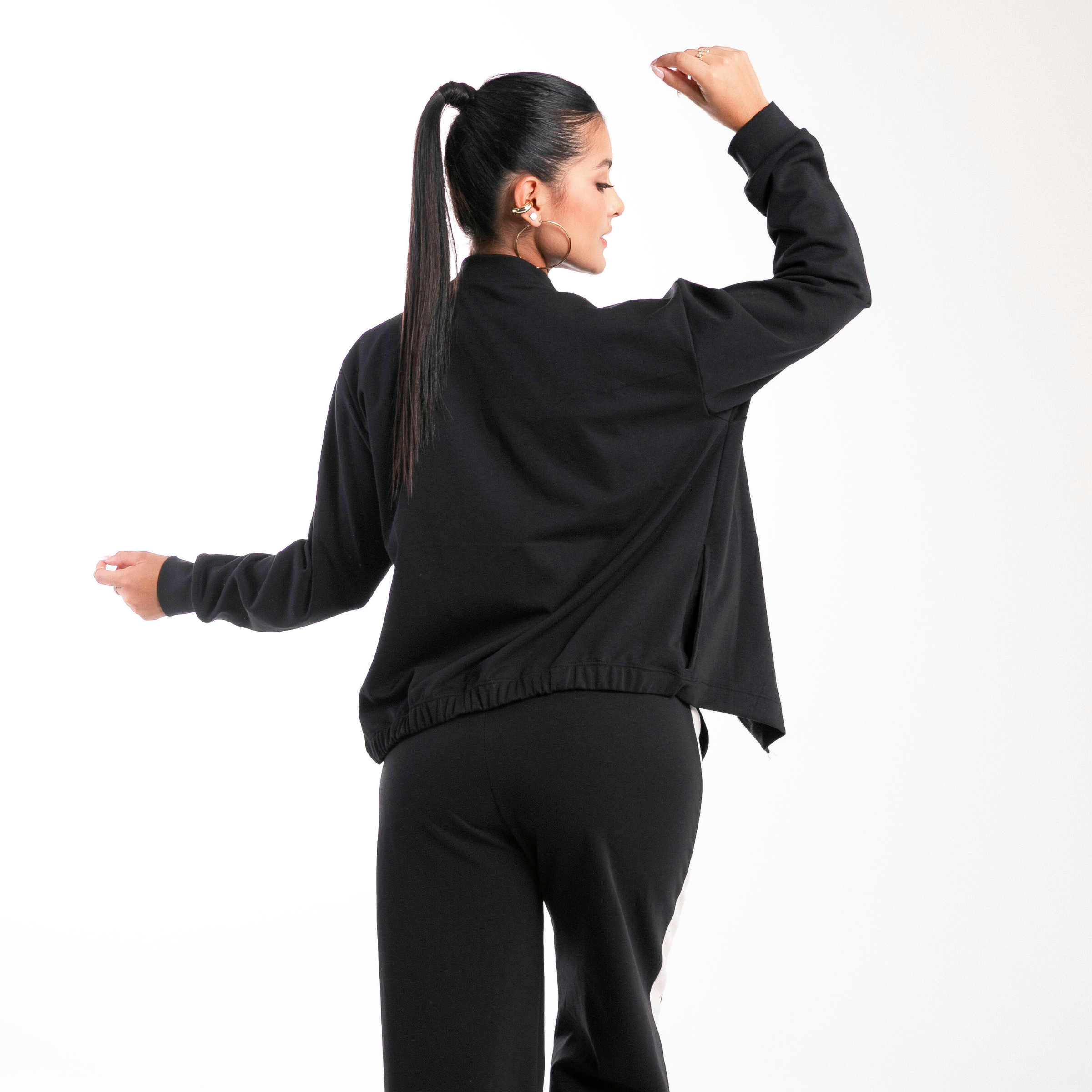 CONJUNTO DE BLUSA, CHAQUETA Y PANTALÓN BICOLOR: CL-15