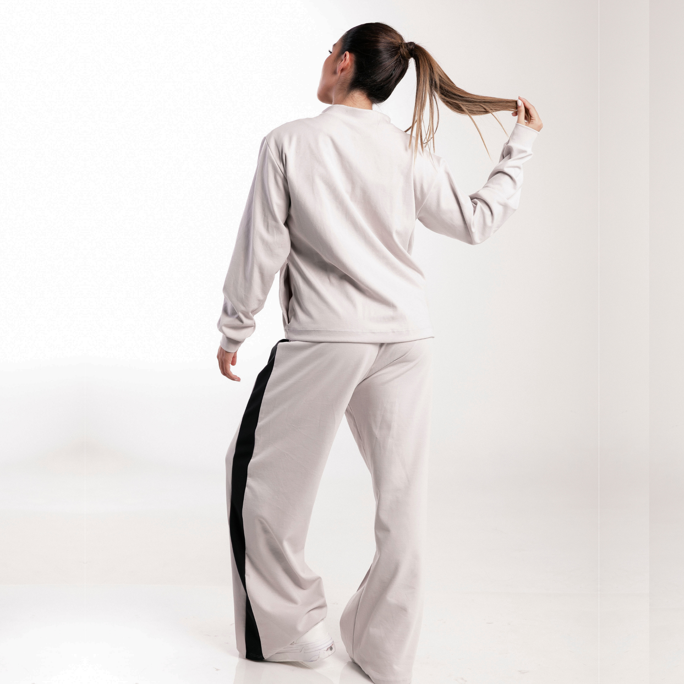 CONJUNTO DE BLUSA, CHAQUETA Y PANTALÓN BICOLOR: CL-15