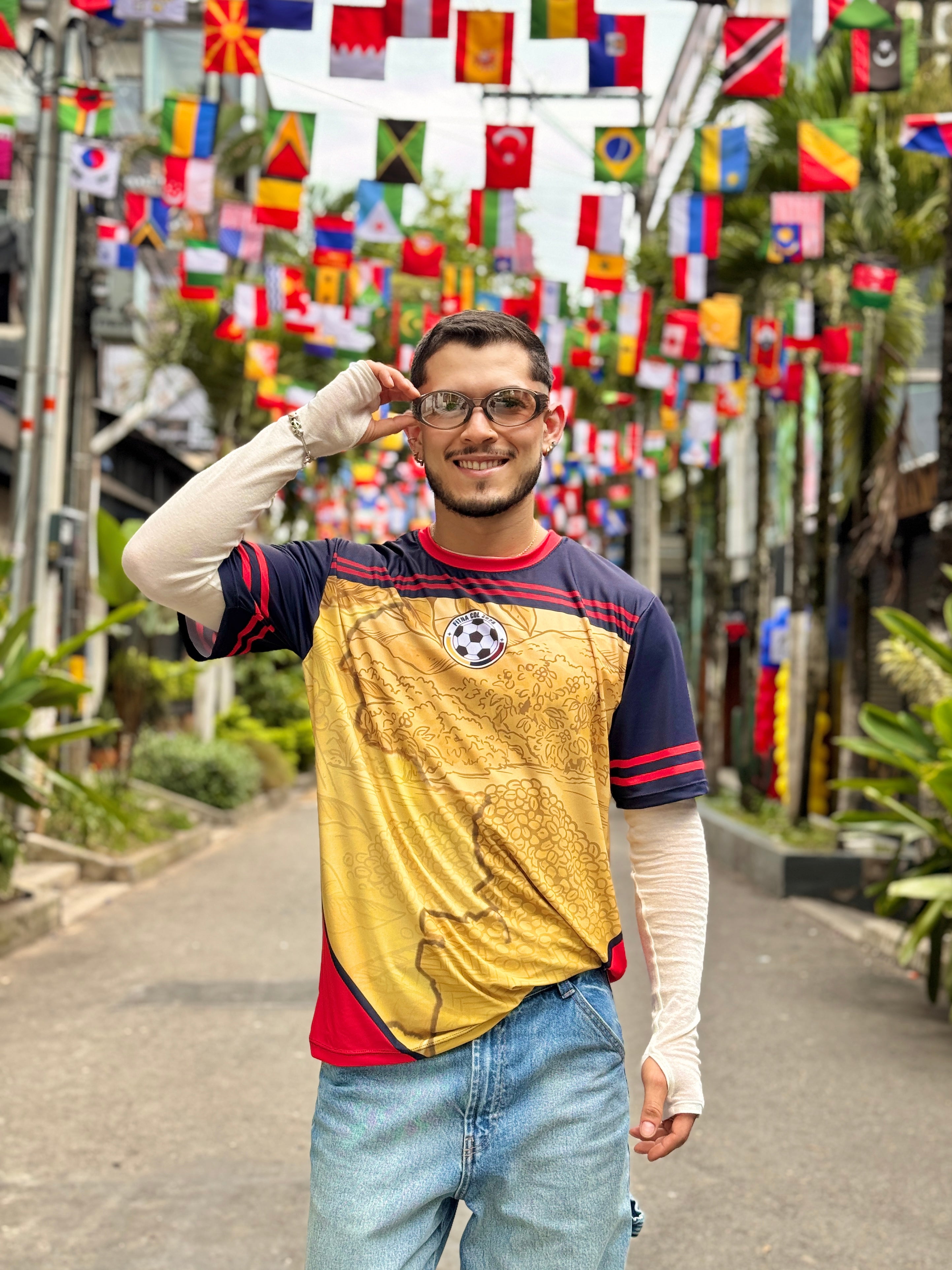 CAMISETA HOMBRE DE COLOMBIA