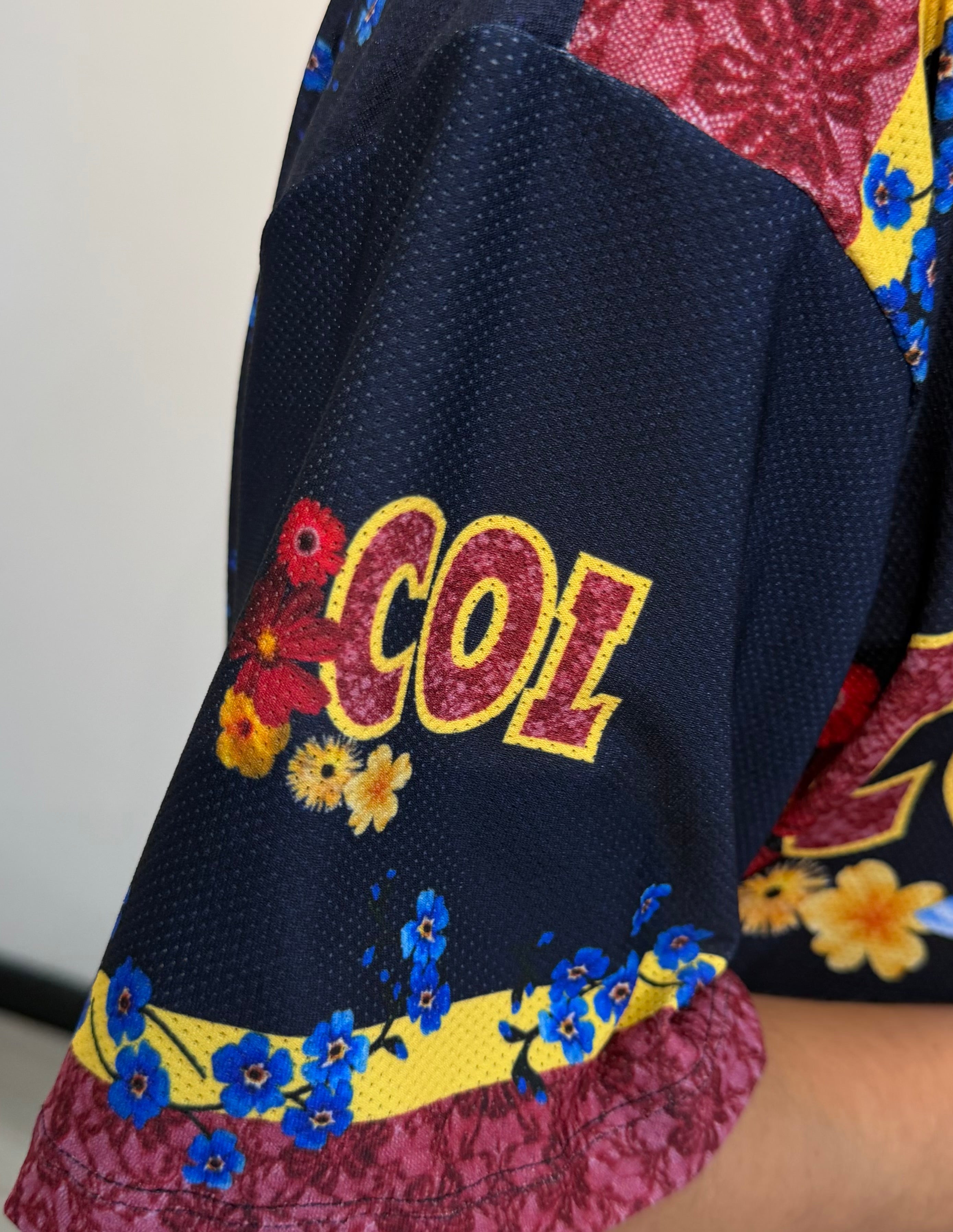 CAMISETA DE COLOMBIA FLORES - Envíos a partir del 4 de Junio