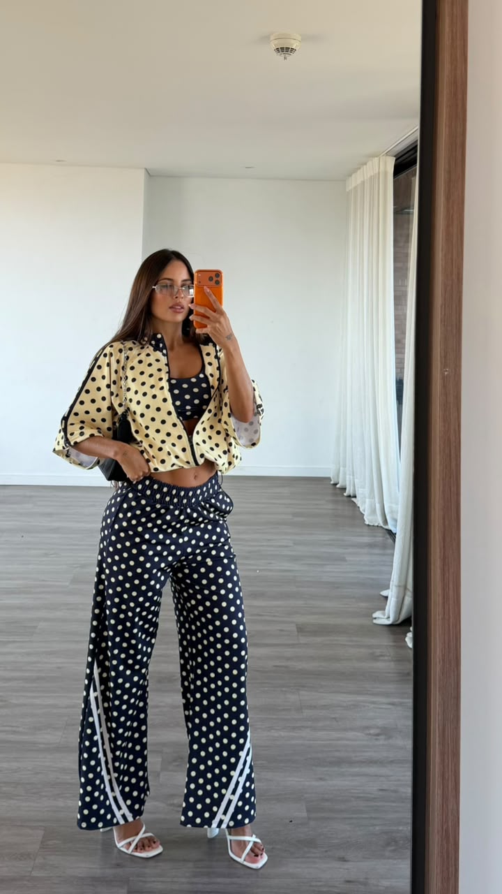 SET VIAJERO LUNARES AMARILLO